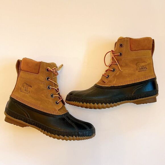 *LIKE NEW* Men’s SOREL Cheyanne Waterproof Boots 10.5 - Picture 1 of 6
